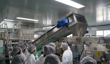 產學研深度融合 協同培育技術人才——青島海科佳與河南工業大學食品工程聯合研發中心